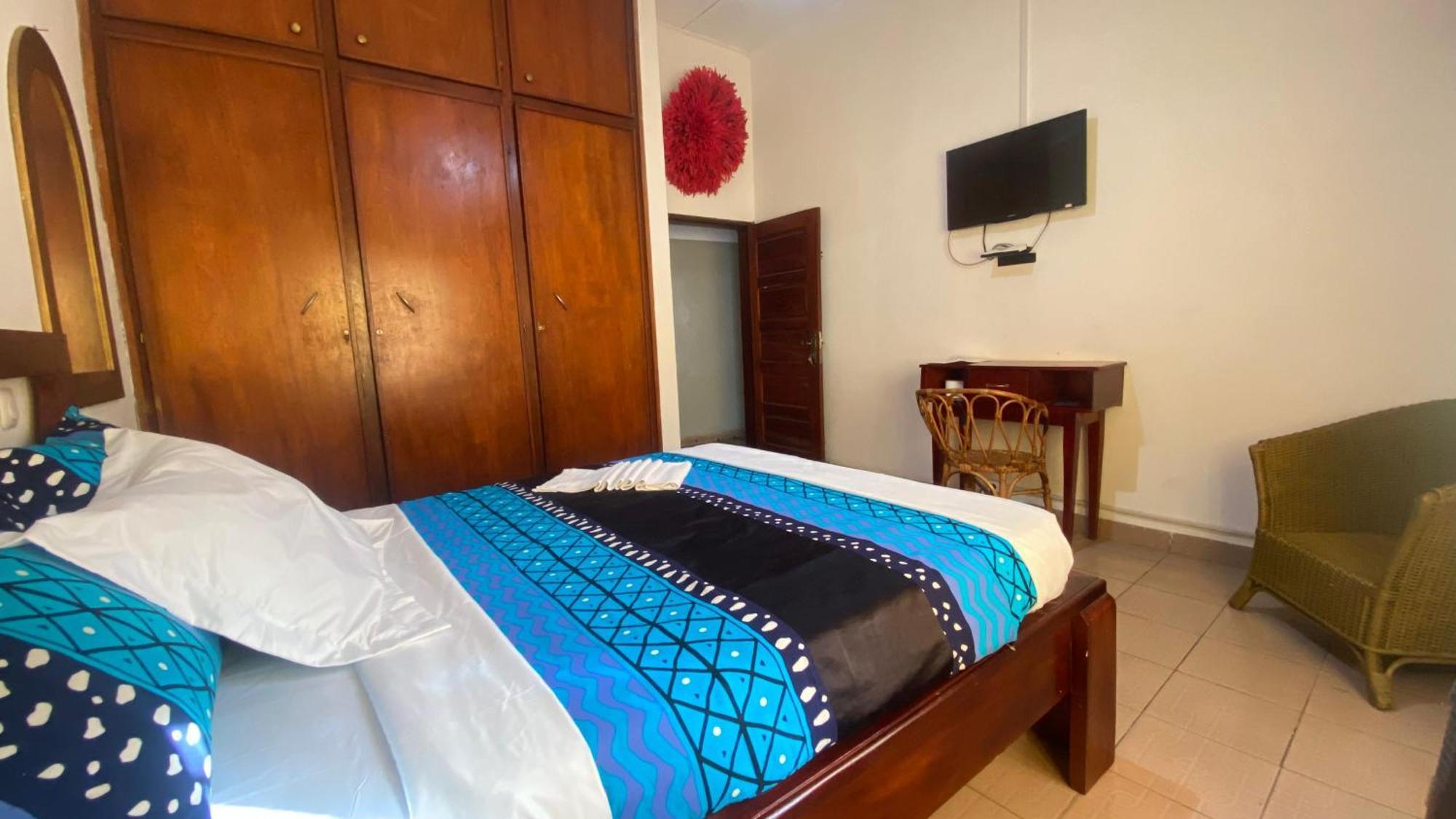 Fiiaa Hotel ยาอุนเด ภายนอก รูปภาพ